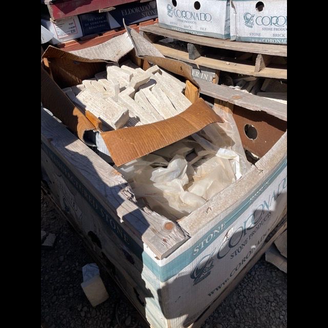 COR 3” Split limestone - Gold Quarzite 